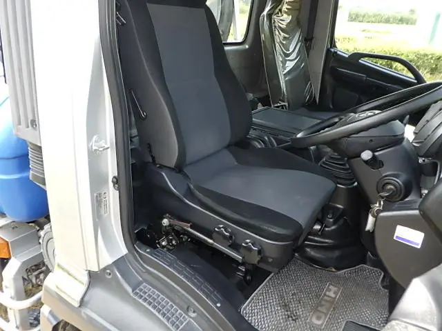 日野 レンジャー LKG-FD7JDAA(未入力/関係無)の写真27