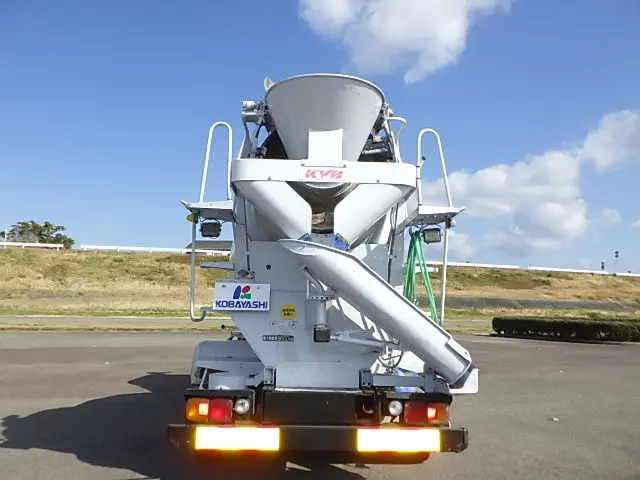 日野 レンジャー LKG-C(未入力/関係無)の写真6