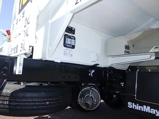 三菱 キャンター 2RG-FEAV0の写真16