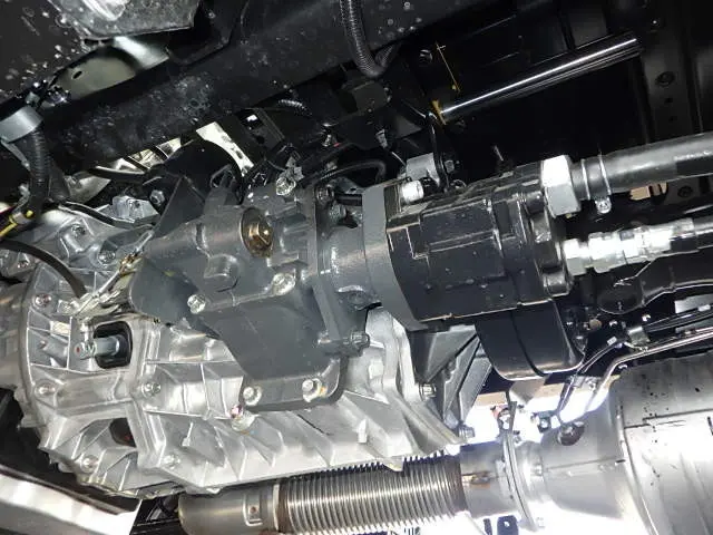 三菱 キャンター 2PG-FEB90(2WD)の写真20