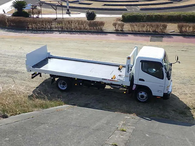 三菱 キャンター 2RG-FEB90(2WD)の写真23