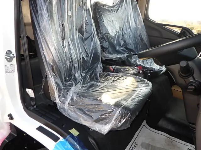 三菱 キャンター 2PG-FEB90(2WD)の写真27