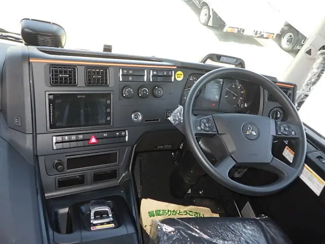 三菱 キャンター 2RG-FEB90(2WD)の写真32