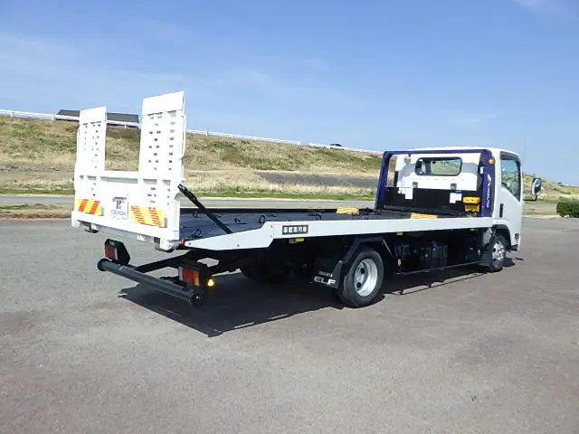 いすゞ エルフ TPG-NPR85AN(未入力/関係無)の写真4