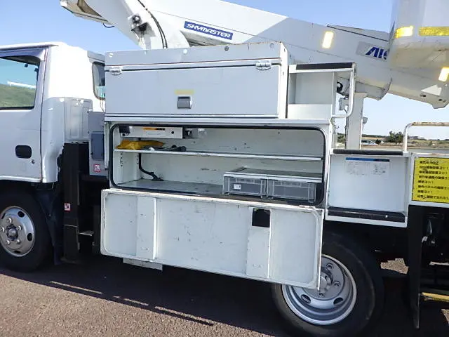 いすゞ エルフ TKG-NKR85AN(2WD)の写真13