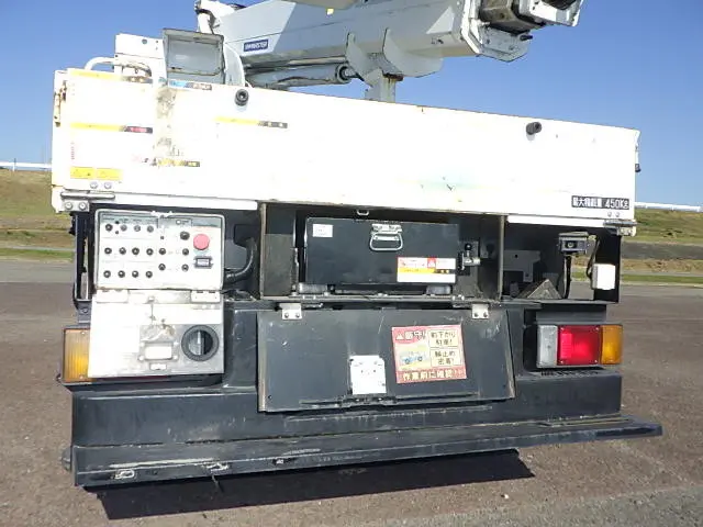 いすゞ エルフ TKG-NKR85AN(2WD)の写真14