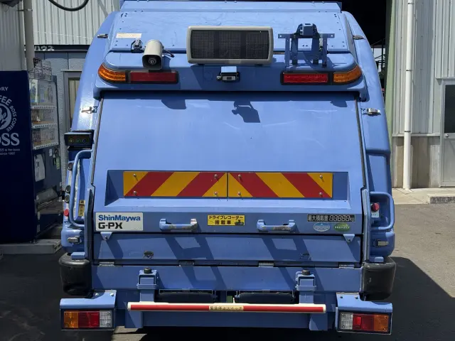 SS10・SB10・SS12・SH10・SH11・SH15・SK12・SK17・SK22・SK27・SJ30・D50・D70・RV・RM・SV・SR・TZ10・TZ12・TZ16・TZ20|いすゞ エルフ TKG-NMR85N(2WD)の写真8