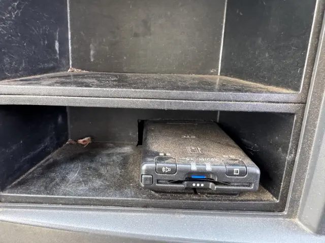 いすゞ エルフ TKG-NMR85N(2WD)の写真17