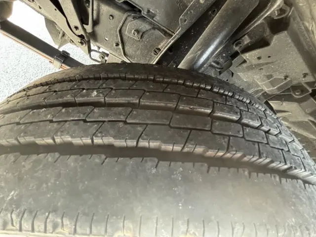 いすゞ エルフ TKG-NKR85N(2WD)の写真19