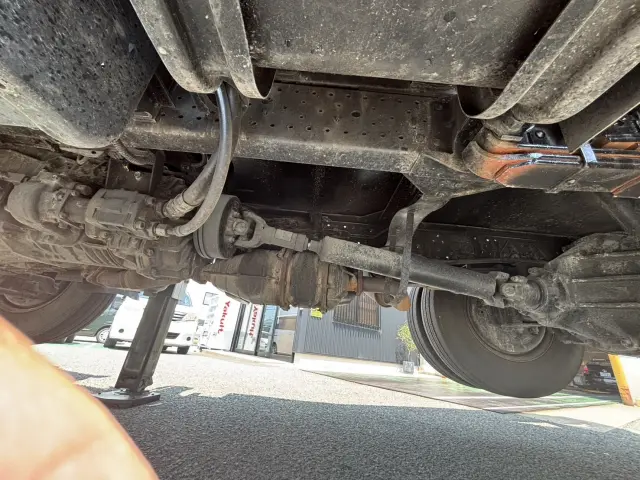 いすゞ エルフ TKG-NKR85N(2WD)の写真28