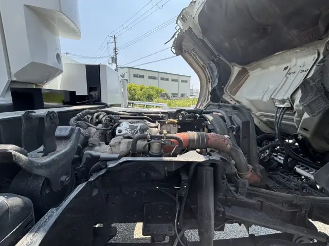 いすゞ エルフ TKG-NKR85N(2WD)の写真30