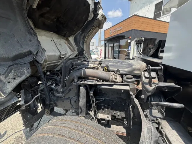 いすゞ エルフ TKG-NKR85N(2WD)の写真31