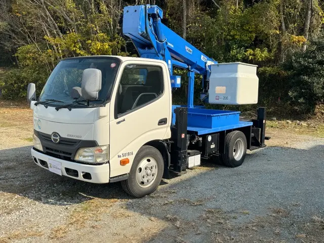シンワジドウシャは、兵庫県下展示場にて、販売・買取・車検・整備・鈑金・保険『ワンストップサービス』をすべてのお客様にご提供いたします！|日野 デュトロ TKG-XZU600E(2WD)の写真1