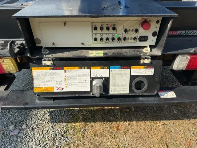 SS10・SB10・SS12・SH10・SH11・SH15・SK12・SK17・SK22・SK27・SJ30・D50・D70・RV・RM・SV・SR・TZ10・TZ12・TZ16・TZ20|日野 デュトロ TKG-XZU600E(2WD)の写真14