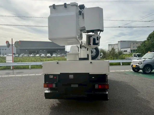 アイチコーポレーション・タダノ・新明和・極東・ユニック・ヒアブ・フジマイティー・フルハーフ・矢野特殊・前田製作所・エスマック・パブコ・東プレ|日野 デュトロ TKG-XZU600X(2WD)の写真6