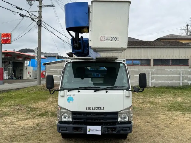 トラックについての知識には自信があります！|いすゞ エルフ TKG-NKR85N(2WD)の写真2