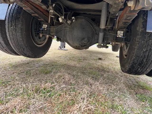 いすゞ エルフ TKG-NKR85N(2WD)の写真21