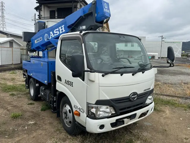 シンワジドウシャは、兵庫県下展示場にて、販売・買取・車検・整備・鈑金・保険『ワンストップサービス』をすべてのお客様にご提供いたします！|日野 デュトロ TKG-XZU600X(2WD)の写真1