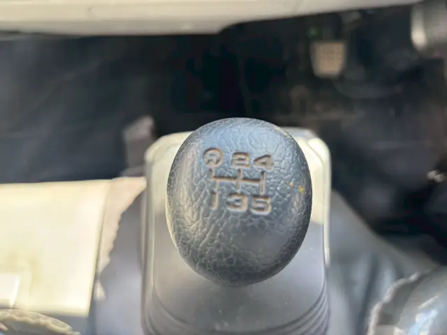 日野 デュトロ TKG-XZU600X(2WD)の写真34