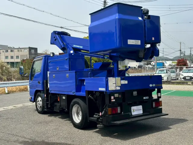 高価買取・高価下取強化中!4m・6m・8m・10m・9.8m・12m・15m・17m・19m・22m・27m・30mの高所作業車買取|いすゞ エルフ BKG-NKR85AN(2WD)の写真6