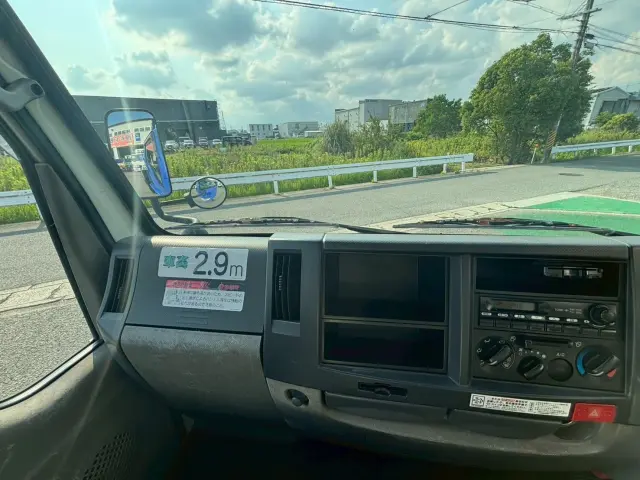 いすゞ エルフ BKG-NKR85Nの写真37