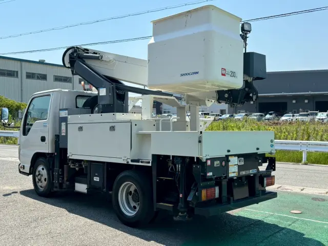 京都府、大阪府、兵庫県、奈良県、和歌山県、鳥取県、島根県、岡山県、広島県、山口県、徳島県、香川県、愛媛県、高知県、福岡県、佐賀県、長崎県、熊本県、大分県、宮崎県、鹿児島県、沖縄県|いすゞ エルフ 2RG-NKR88AN(2WD)の写真4