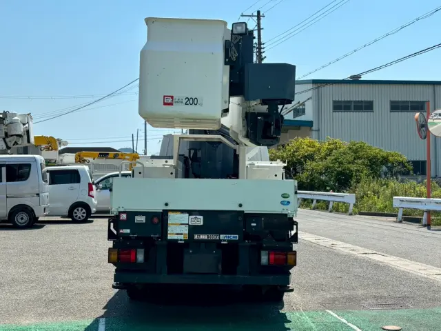 軽自動車（軽四）、軽バン、軽トラック、セダン、クーペ、オープン、スポーツカー、ワゴン、ミニバン、ワンボックスカー、ハッチバック、SUV、ピックアップ、バン、トラック、バス、福祉車、キャンピングカー|いすゞ エルフ 2RG-NKR88AN(2WD)の写真5