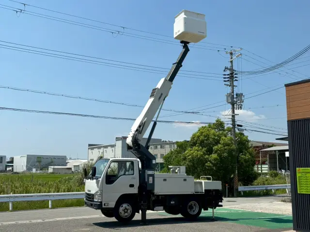 はじめまして！姫路の親和自動車です！|いすゞ エルフ 2RG-NKR88AN(2WD)の写真9