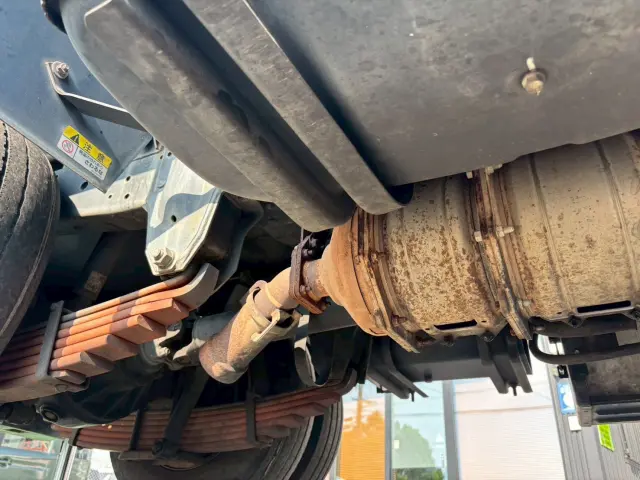 いすゞ エルフ NKR85(2WD)の写真18