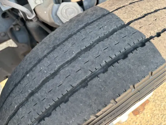 いすゞ エルフ NKR85(2WD)の写真21