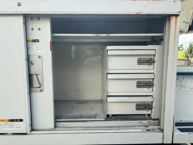 いすゞ エルフ NKR85(2WD)の写真28