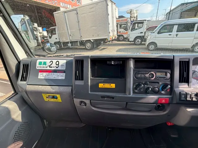 いすゞ エルフ NKR85(2WD)の写真32