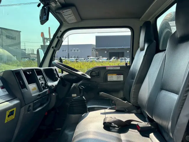 いすゞ エルフ NKR85(2WD)の写真41