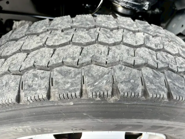 いすゞ エルフ 2RG-NPR88AN(2WD)の写真29