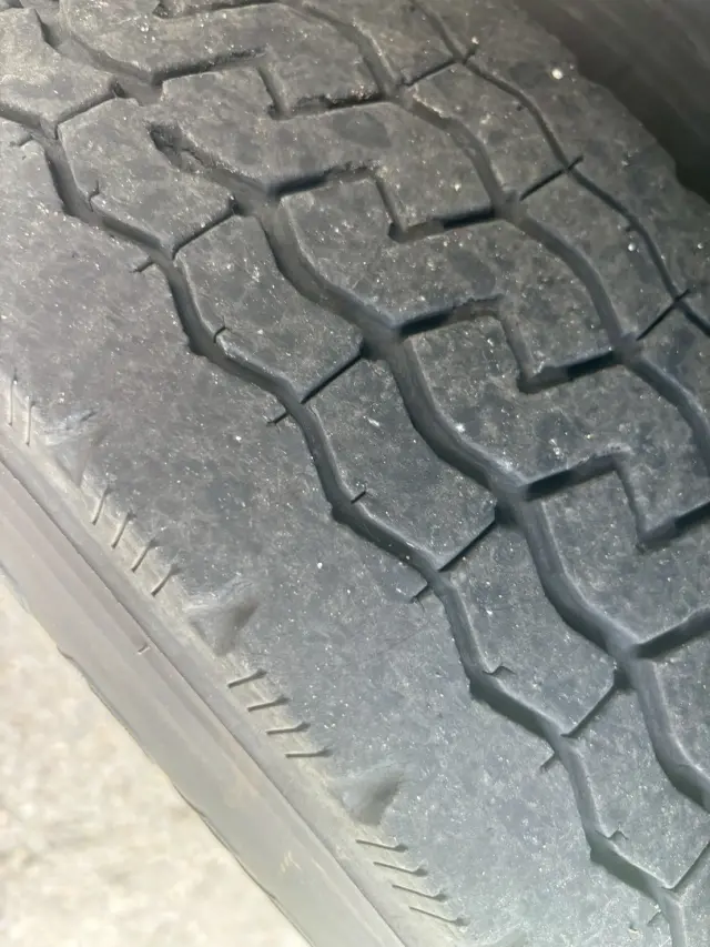 いすゞ エルフ 2RG-NKR88AN(2WD)の写真33