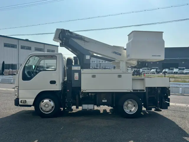 全車1か月or1000km保証付!全車高品質を宣言いたします!|いすゞ エルフ 2RG-NKR88AN(2WD)の写真5