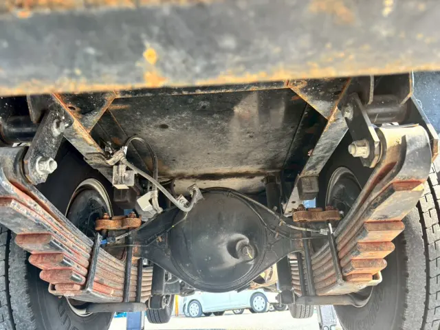 いすゞ エルフ 2RG-NKR88AN(2WD)の写真28