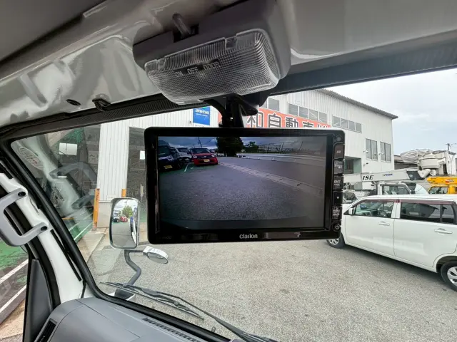 いすゞ エルフ 2RG-NKR88N(2WD)の写真25