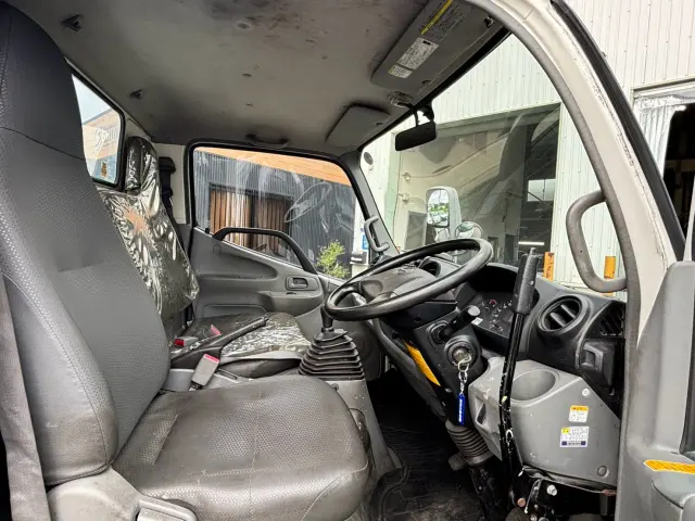 日野 デュトロ SKG-XZU600E(2WD)の写真12
