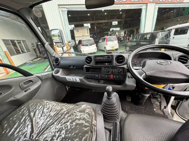 日野 デュトロ SKG-XZU600E(2WD)の写真30