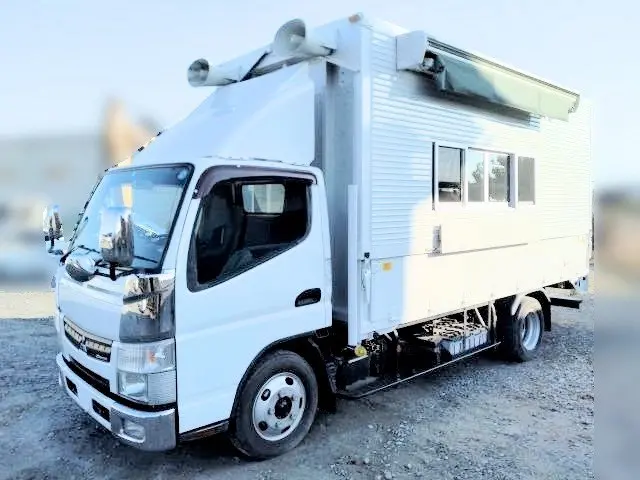 三菱 キャンター TKG-FEA50(2WD)の写真3