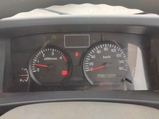 いすゞ エルフ TKG-NPR8YN(2WD)の写真10