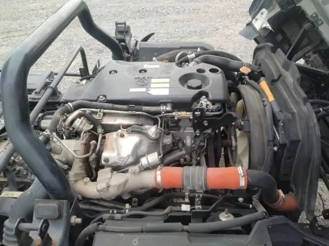 いすゞ エルフ TKG-NPR8YN(2WD)の写真44