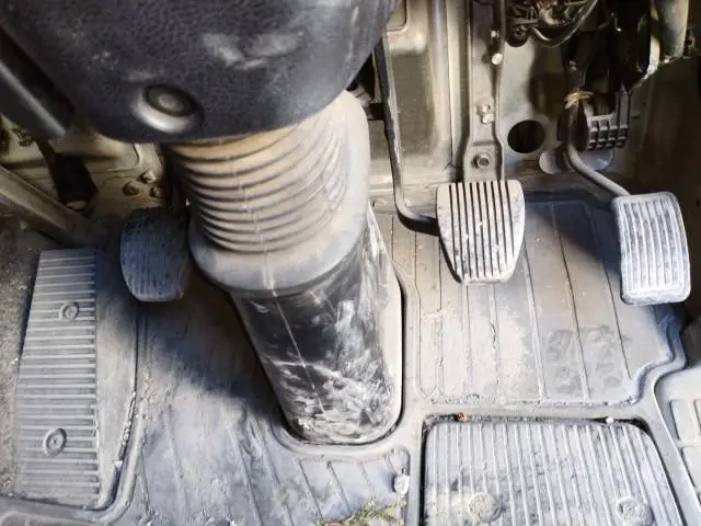 日野 レンジャー QKG-FJ7JEAA(2WD)の写真12