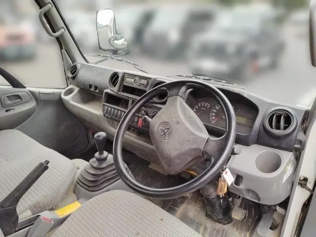 トヨタ ダイナ ABF-TRY230(2WD)の写真12