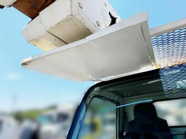 いすゞ エルフ SKG-NKR85YN(2WD)の写真19