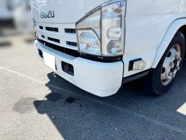 いすゞ エルフ SKG-NKR85YN(2WD)の写真22