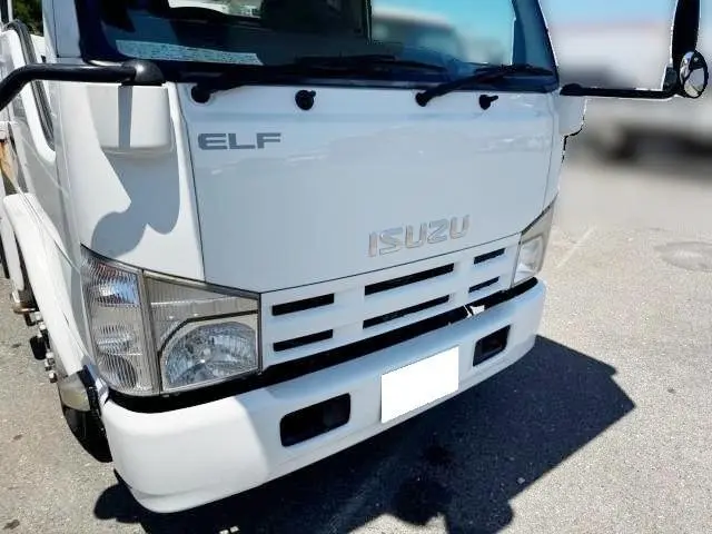 いすゞ エルフ SKG-NKR85YN(2WD)の写真29