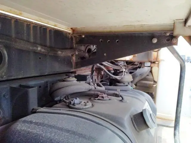 いすゞ エルフ SKG-NKR85YN(2WD)の写真38