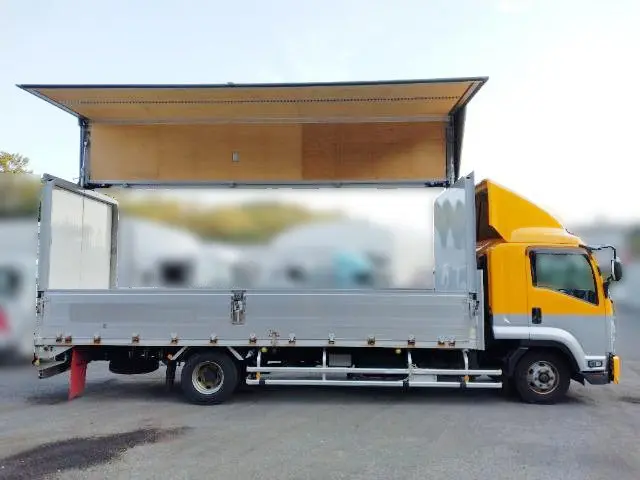 いすゞ フォワード 2RG-FRR90T2(2WD)の写真22